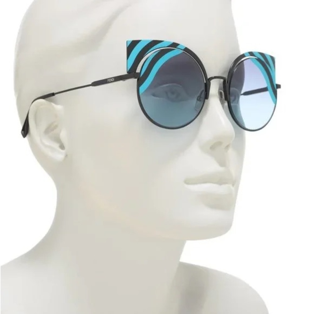 Fendi Retro Cat Eye Sunglasses